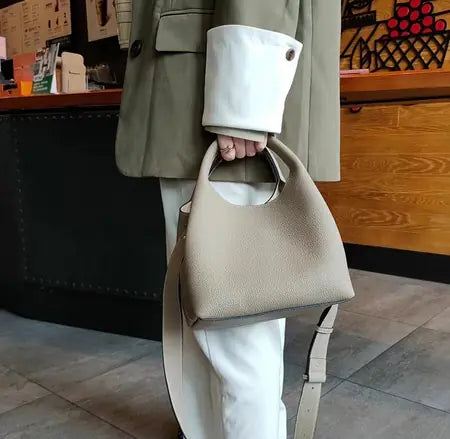 Women's Fashion Cowhide Shoulder Handbag