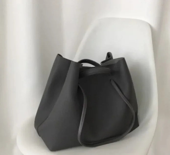 LuxeCarry Large-Capacity Travel Handbag